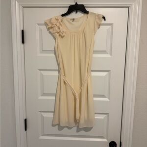 Ya Los Angeles Cream Floral-Accent Cap Sleeve Dress